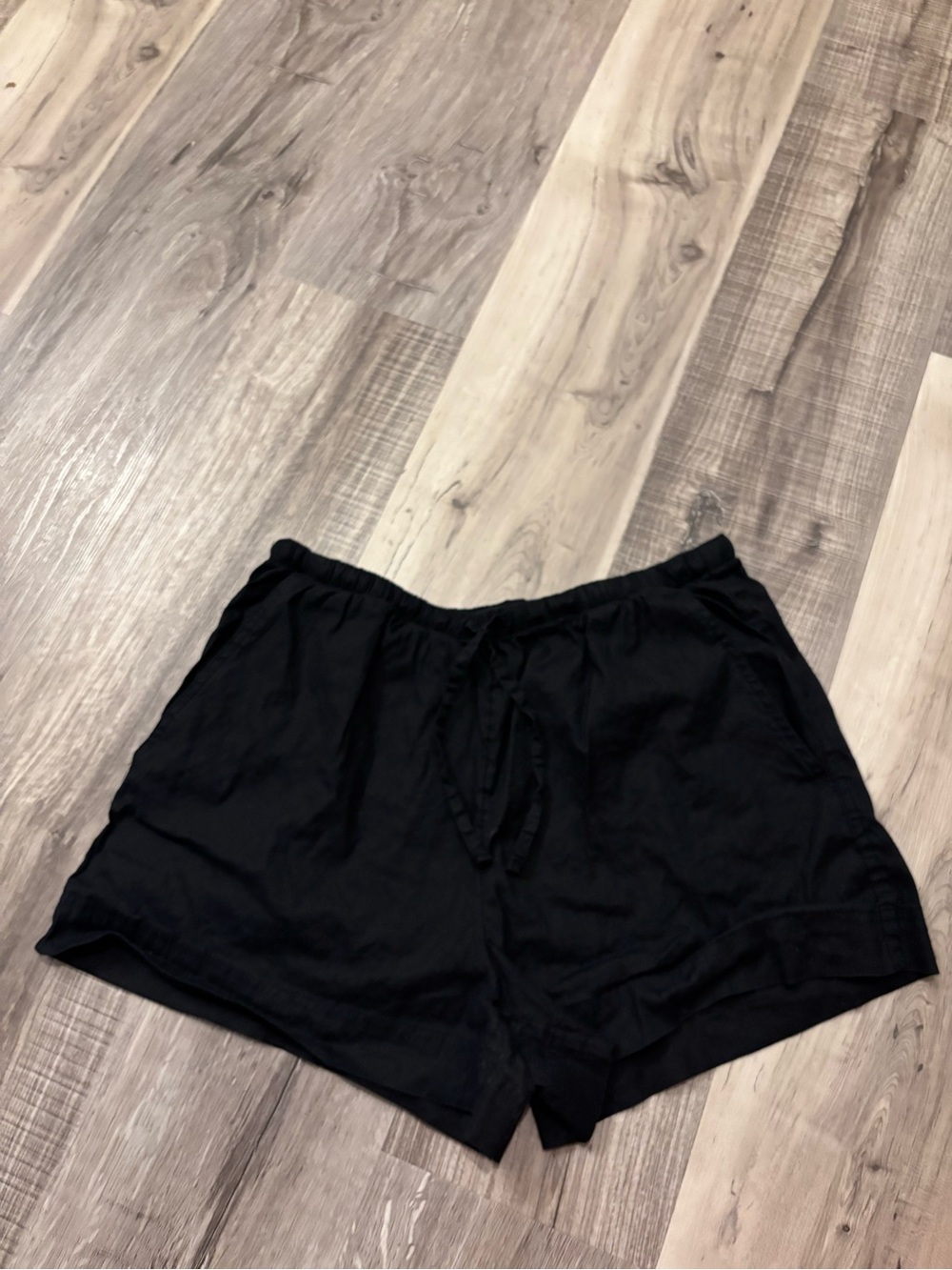 Athleta Black Women's Drawstring Athletic Shorts